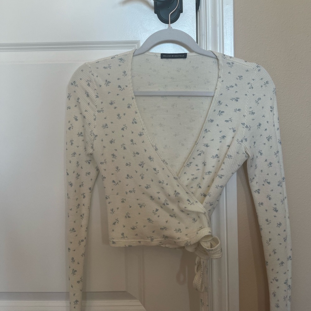 Brandy Melville Floral Wrap Top Beautiful Rare